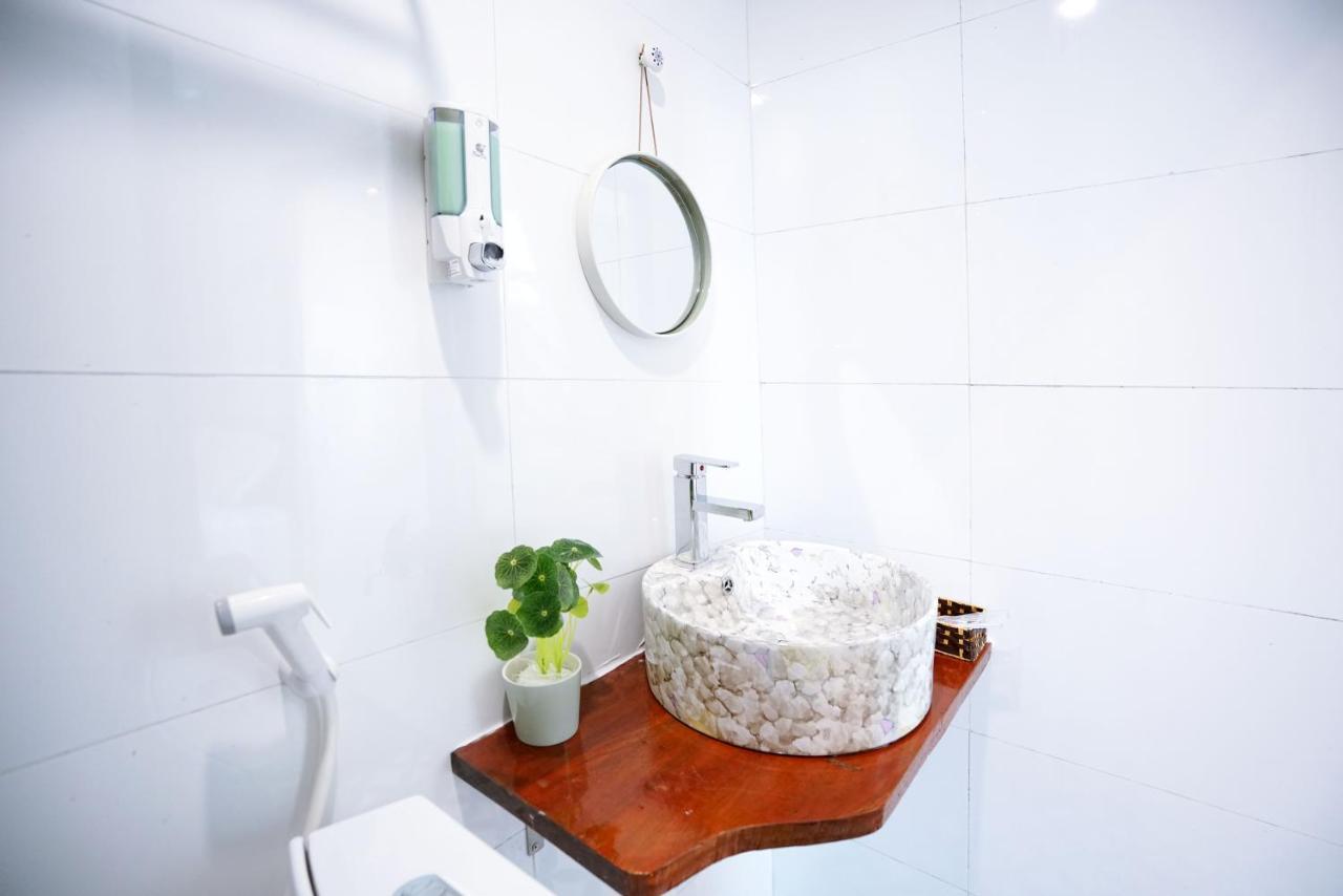 Private Room In Halong Center-Almor Homestay Ha Long Exterior foto